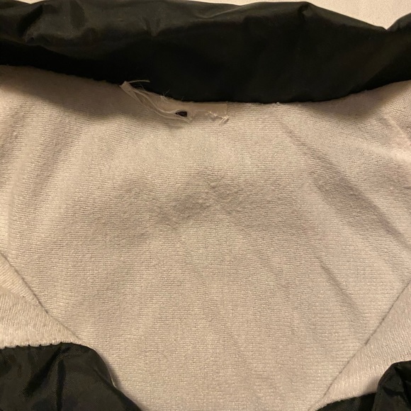 ✨BOGO✨ vintage rain jacket - Picture 3 of 5